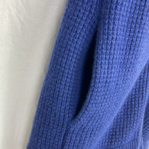 Theory Full-Zip Cashmere Waffle Pattern Sweater - Picture 3 of 8